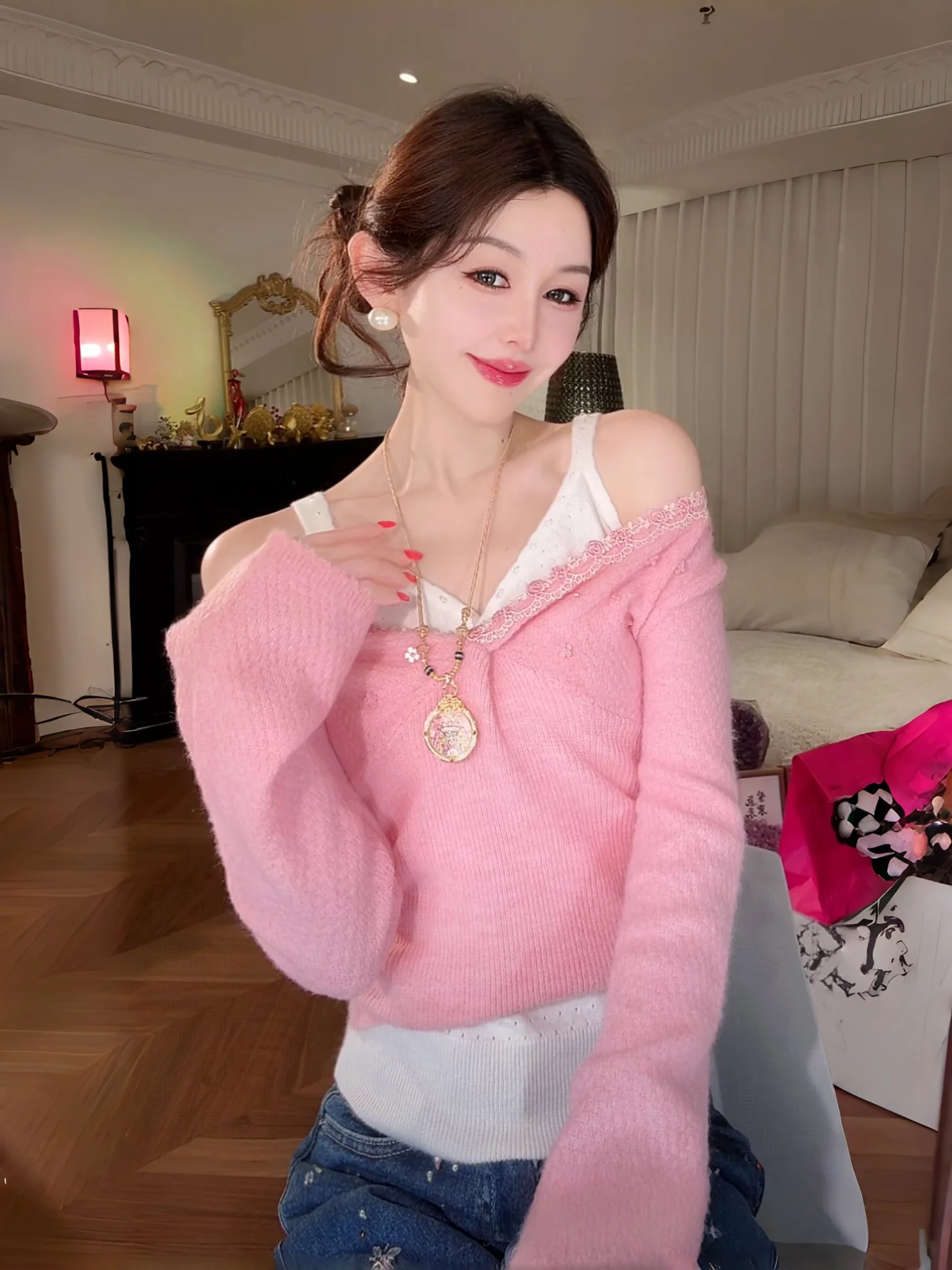 

Ultra-Fine Wool Blend Knitted V-Ne Two-Piece Set Crystal Beads Slimming Fit Women's Faion Autumn Collection by Yuxiao Xiao