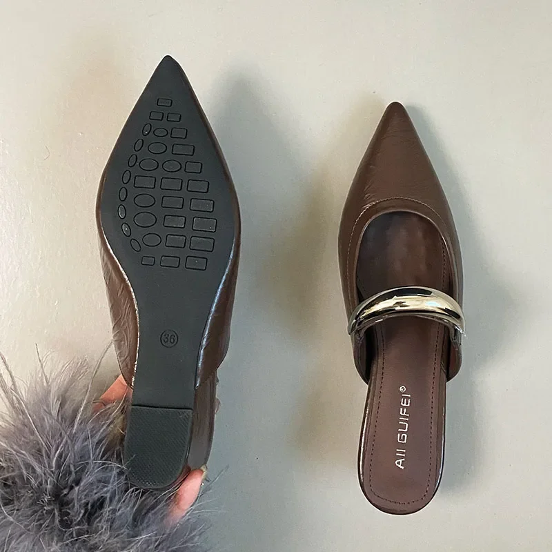 2025 femmes mode métal dames babouches chaussures femme diapositives bout pointu talon bas Mules chaussures babouches chaussures