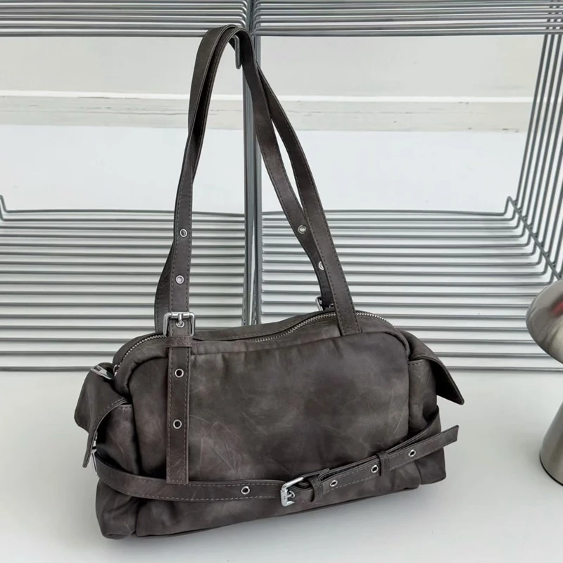 

Korean Style Multi-Pocket Ladies Motorcycle Bag 2026 Rivet Belt Design Bowling Single Shoulder Underarm Bag for Women