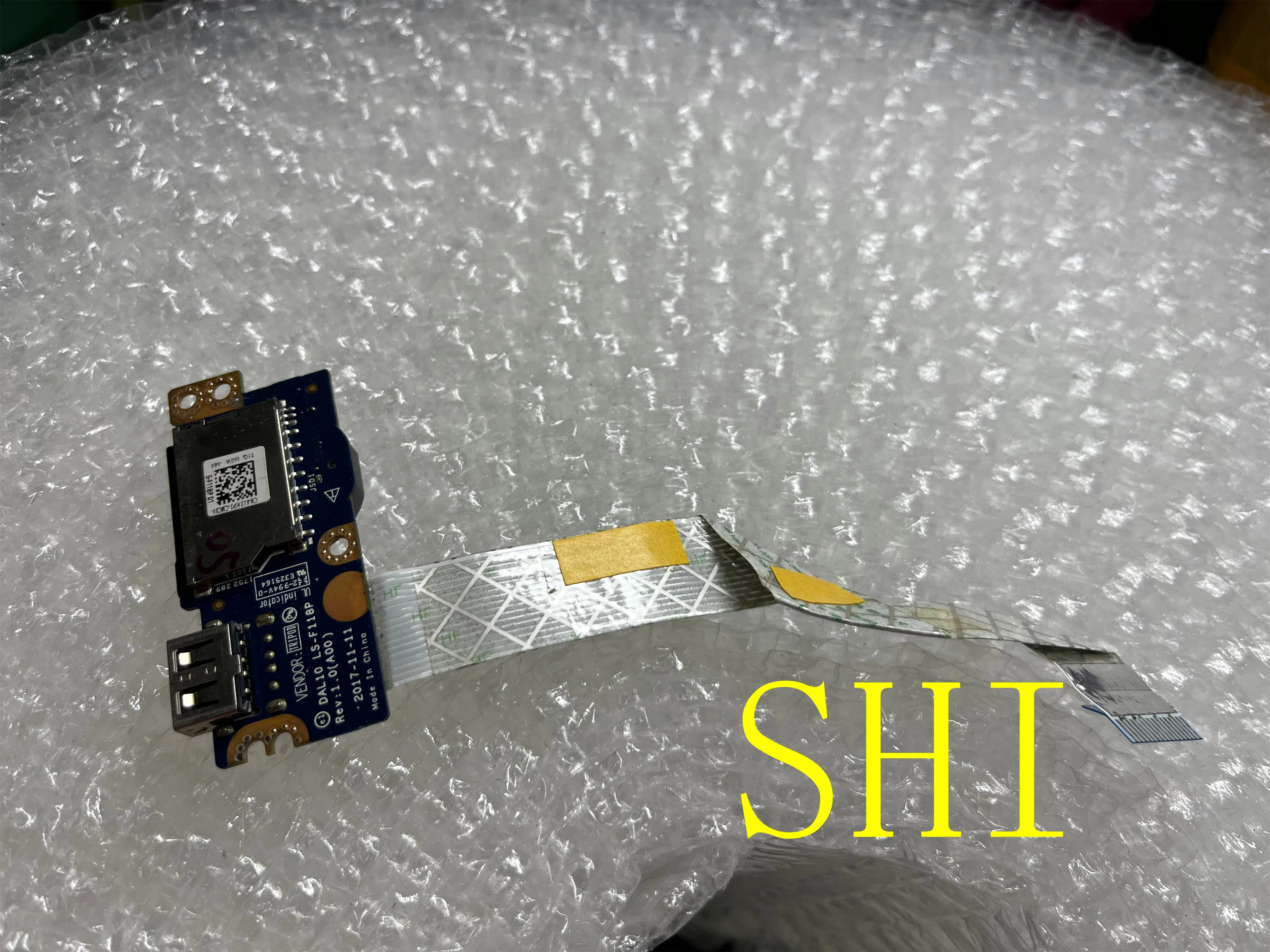 LS-F118P Used FOR Dell Latitude 3590 3490 USB / SD Card Reader IO Circuit Board CHA01 CP8DV TXA01 JXKP3  Free shipping