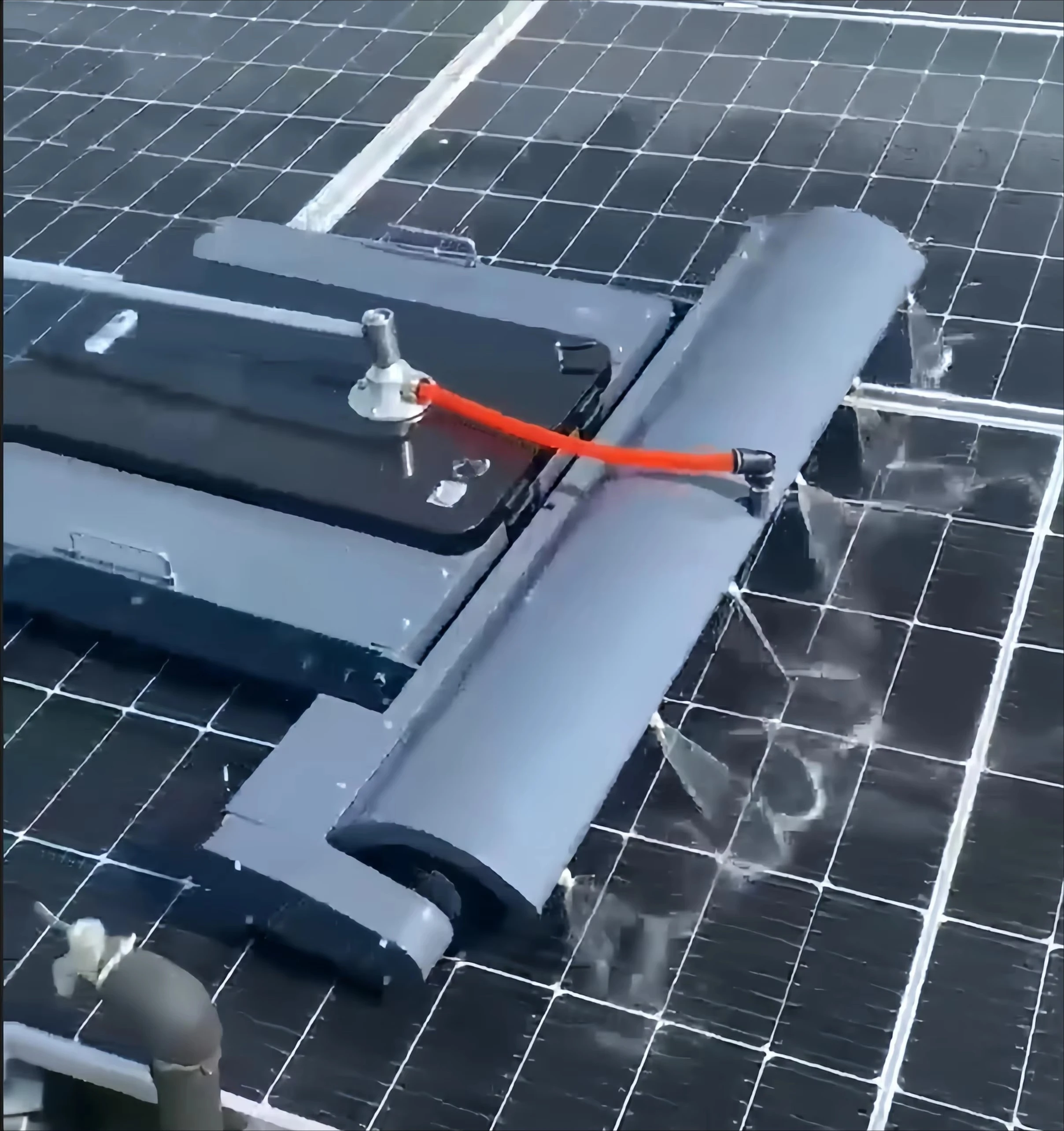 2025 Latest Fully Automatic Solar Panel Cleaning Robot Remote Controlled Solar Cleaning Equipment Solar Cleaning Robot