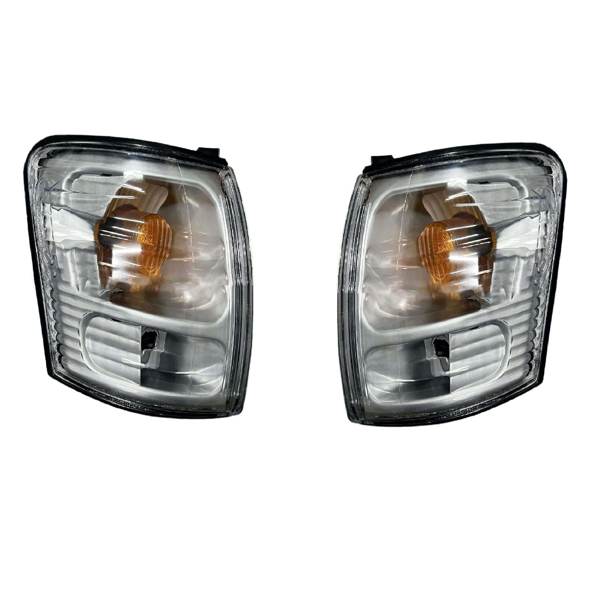 

1 пара 2x автомобильных сигнальных фонаря, передний указатель поворота, угловая лампа, подходит для Toyota Hilux 2001 2002 2003 2004 2005 без лампы