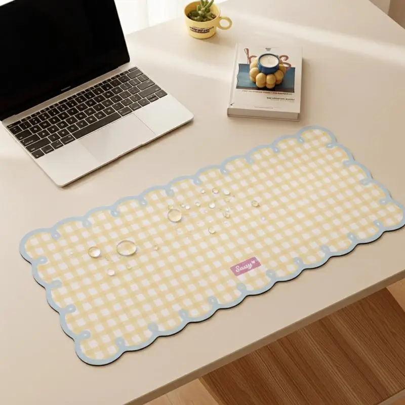 Checkered Mouse Pad Large Anti-Fray Stylish Pink Blue Mouse Mat for Teen Gamers Dorm Office Laptop Desktop Use