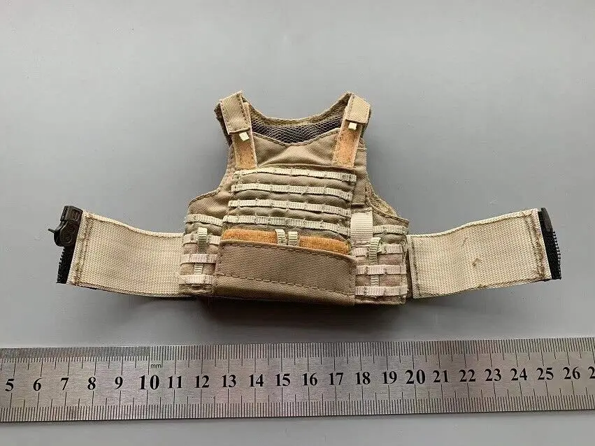 1/6 Scale Modern U.S. Army Sand Color Chest Hanging Body Armor Vest Model