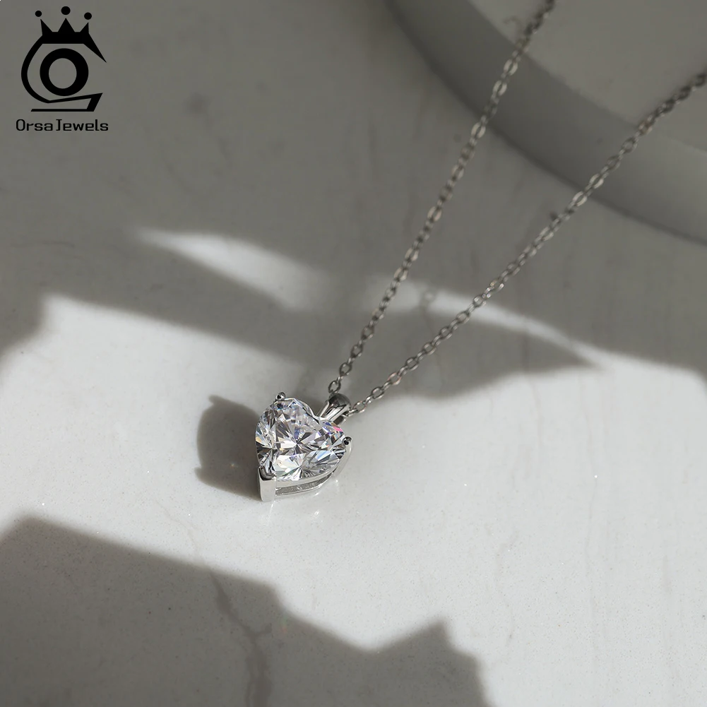 

ORSA JEWELS D Color 1-4ct Moissanite S925 Sterling Silver Love Heart Pendant Necklace with GRA Minimalist Fine Jewelry SMON08
