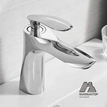 洗面器の蛇口滝浴室の蛇口シングルハンドル洗面器ミキサータップバス蛇口真鍮シンク水クレーンシルバー浴室の蛇口