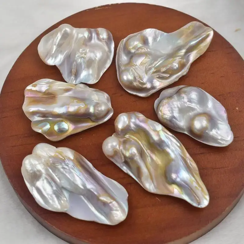 Wholesale 20-50mm Large Cultured Blister Pearl in Shell