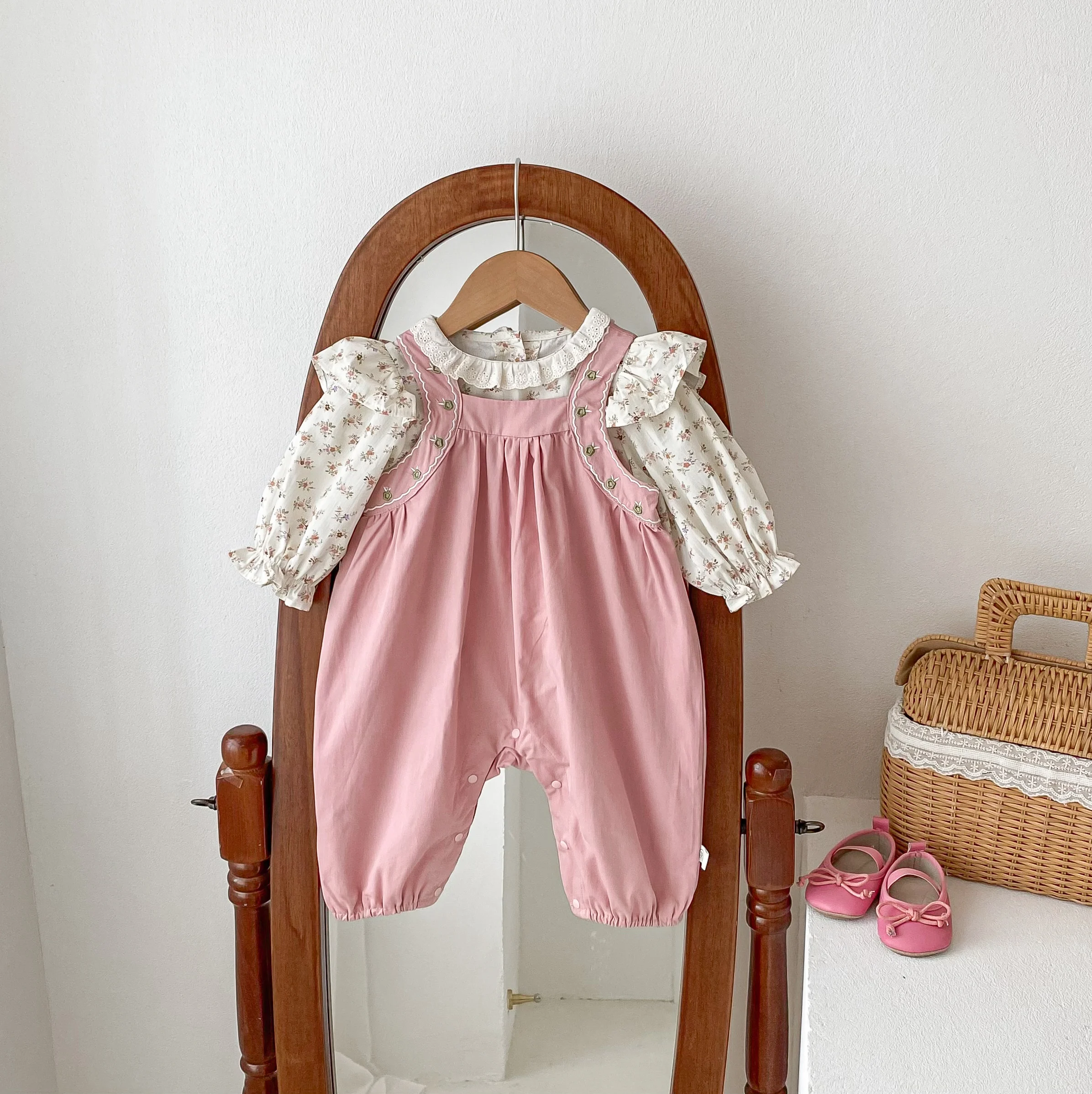 Autumn Newborn Clothes Baby Flower Embroidery Jumpsuit + Lace Collar Long Sleeves T-shirt Top Two Piece Set 0-2yrs