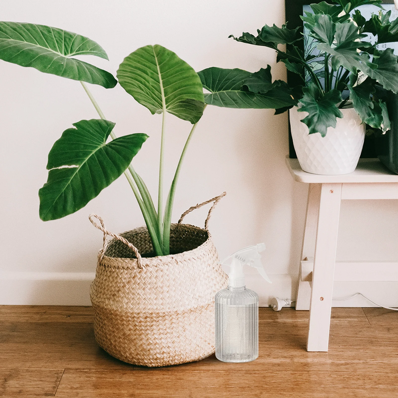 

Spray Bottle Quality Material Long Distance Sprayer Indoor Outdoor Use Garden Watering Cleaning Spray Bottle Refillable Bottles