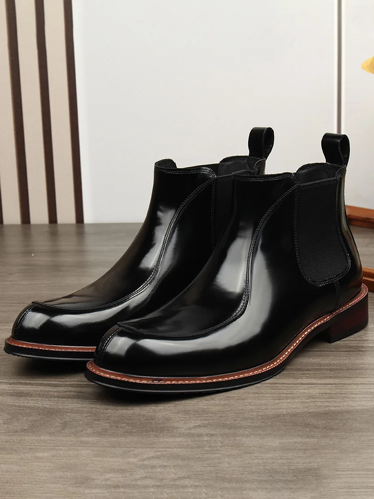 New Autumn and Winter Men's Business Dress Shoes Shiny Leather Pointed High Top Short Boots