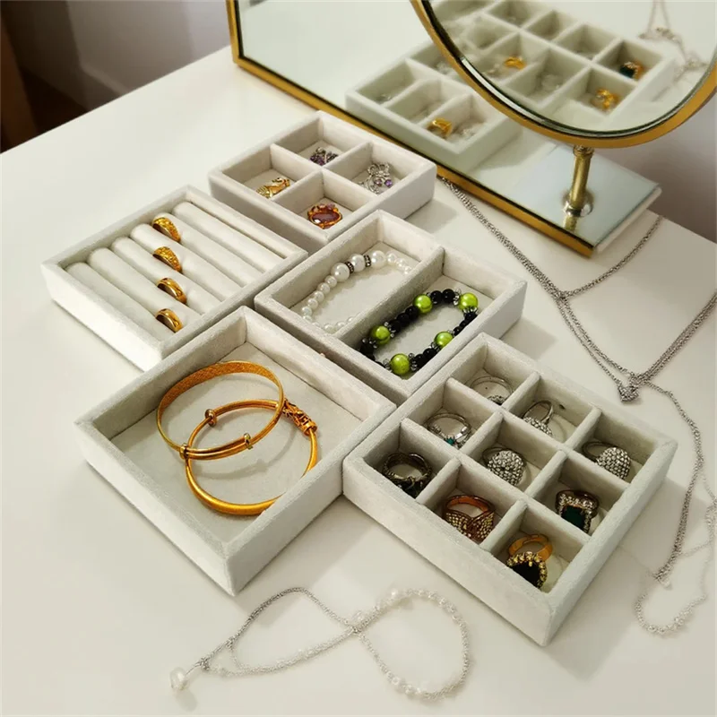 

Портативный лоток для демонстрации колец из бархатной ткани, ювелирные изделия, кольца, браслеты, подвески, ящик, аксессуары, лоток для хранения