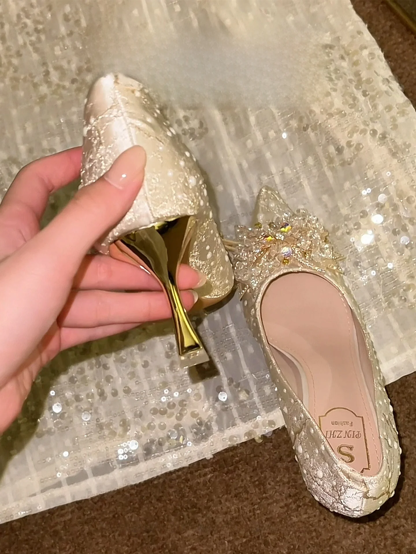 Exquisite Leather Version Crystal Embellished Pointed Toe High Heels Women's 2026 New  Wedding Shoes Single Shoes Ma...