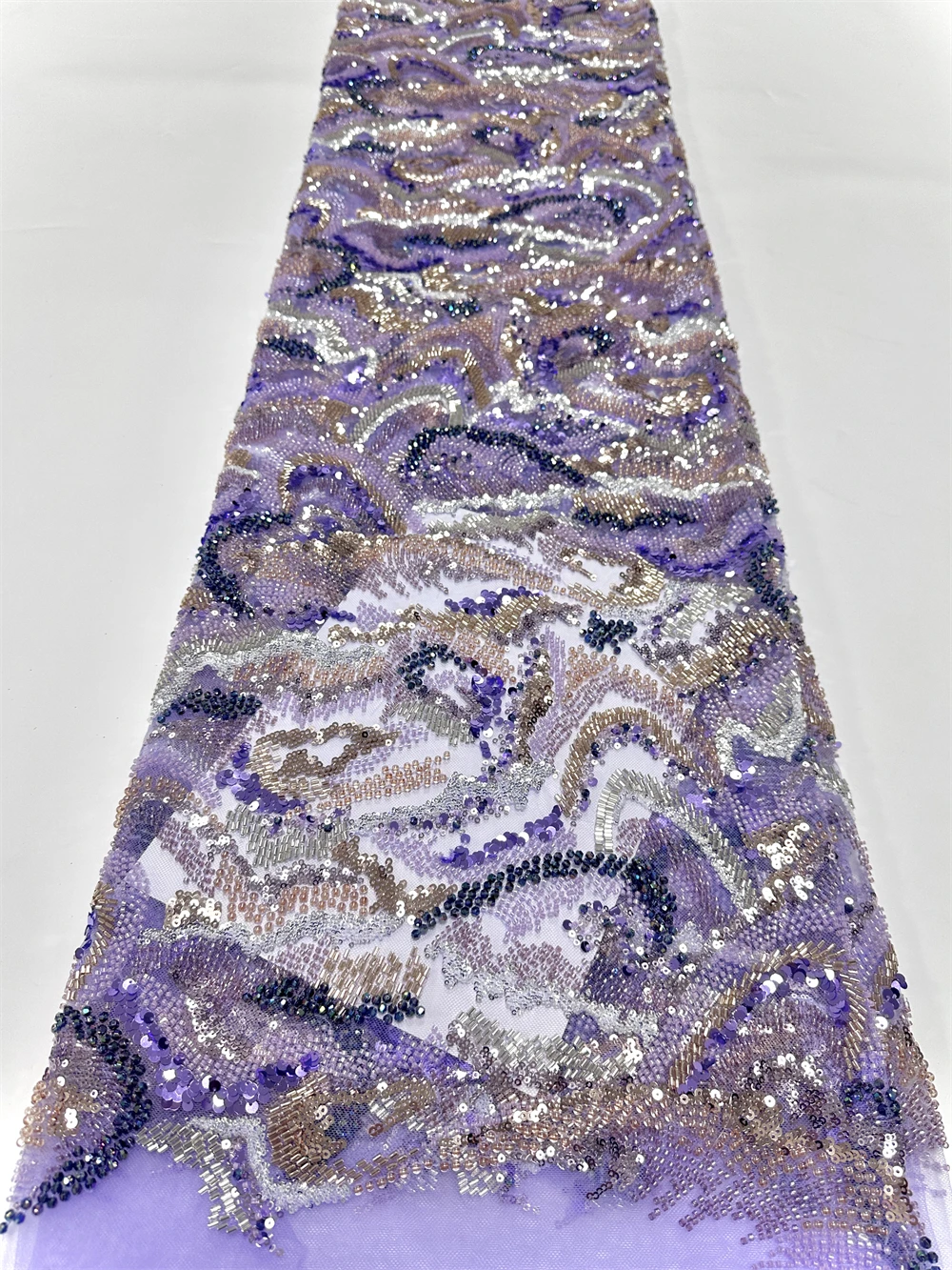 

2025 Luxury Elegant Handmade Embroidery Sequins Beaded Lace High Quality African Sequins Lace Fabric for Wedding Sewing