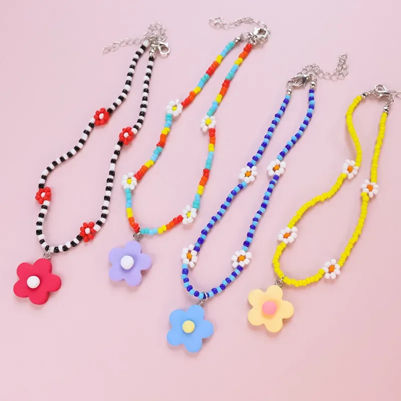 Wedding Princess Pet Cat Collar Jewelry Beaded Flower Pet Necklace Adjustable Pendant Collar for Small Dog Puppy Cat Accessories