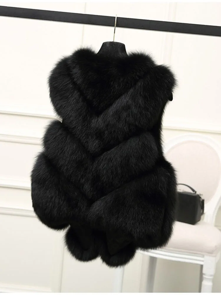 ZADORIN Herfst Winter Kleding Vrouw Pluizige Zwart Wit Nepbontjas Vrouwen V-hals Korte Faux Fur Vest Top Jassen Veste Femme