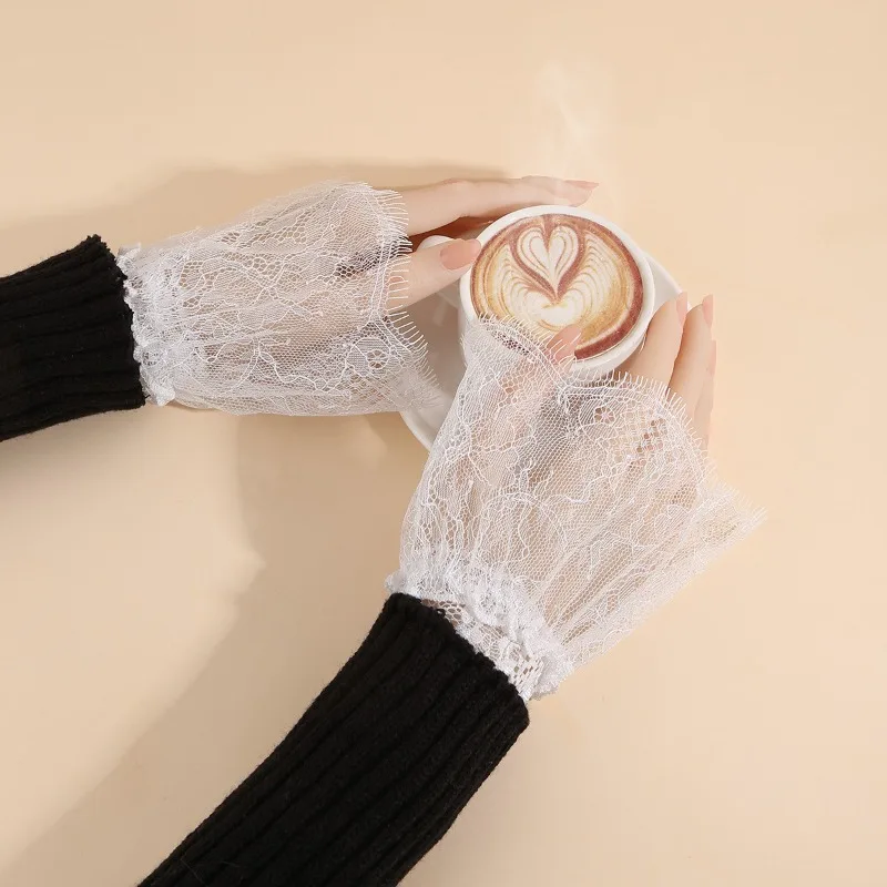 

White and Black Lace Removable Cuffs Women Short Tassels Cuffs Wrist Deco Ruffle Embellishments XIUT03