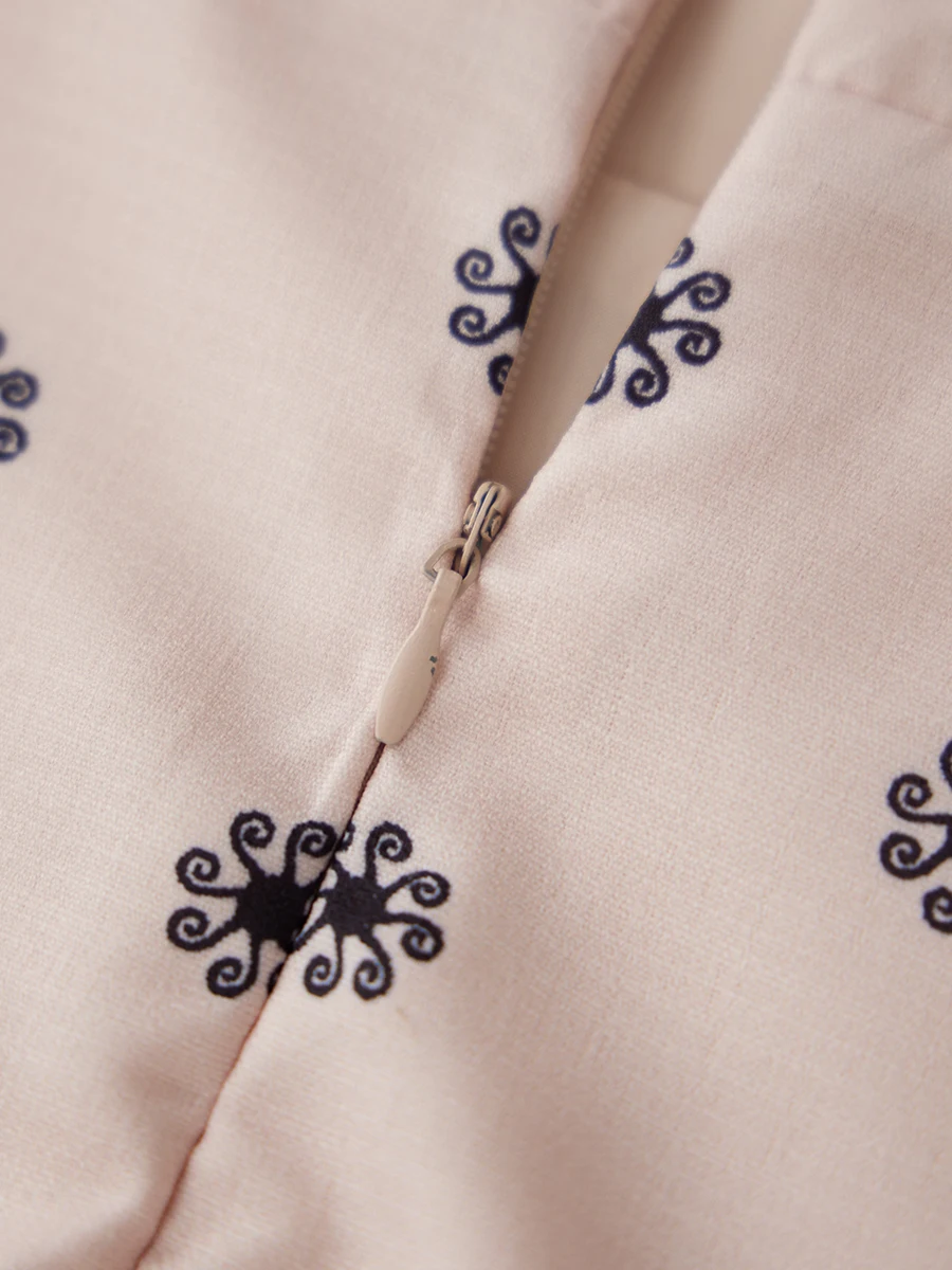 Damska letnia mini sukienka na ramiączkach z kwiatowym nadrukiem, wiązana na ramionach, bez pleców, zwiewna sukienka w kształcie litery A