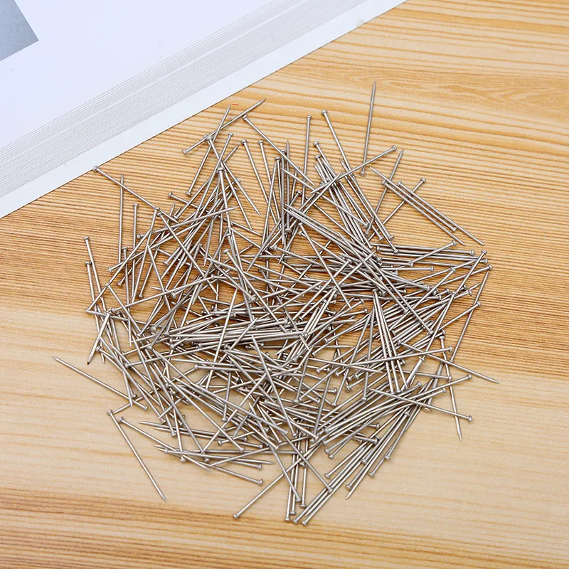 80 pz/scatola graffette Creative in metallo 80 pz/scatola puntine 30 g/scatola puntine accessori per cucire lima di carta forniture di carta per pittura