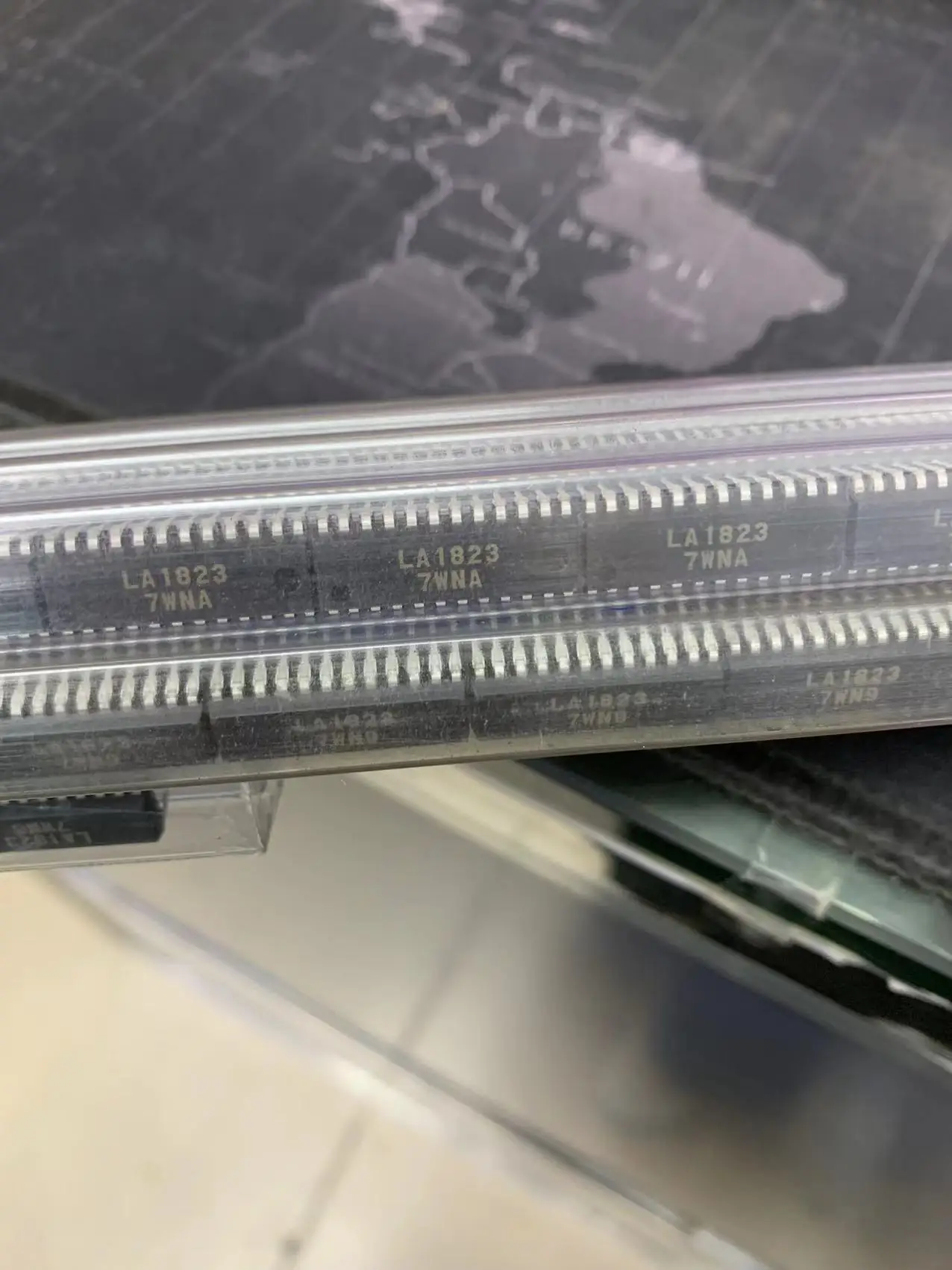 LA1823 (1 Stück) Stücklistenanpassung / Original-Chipkauf aus einer Hand