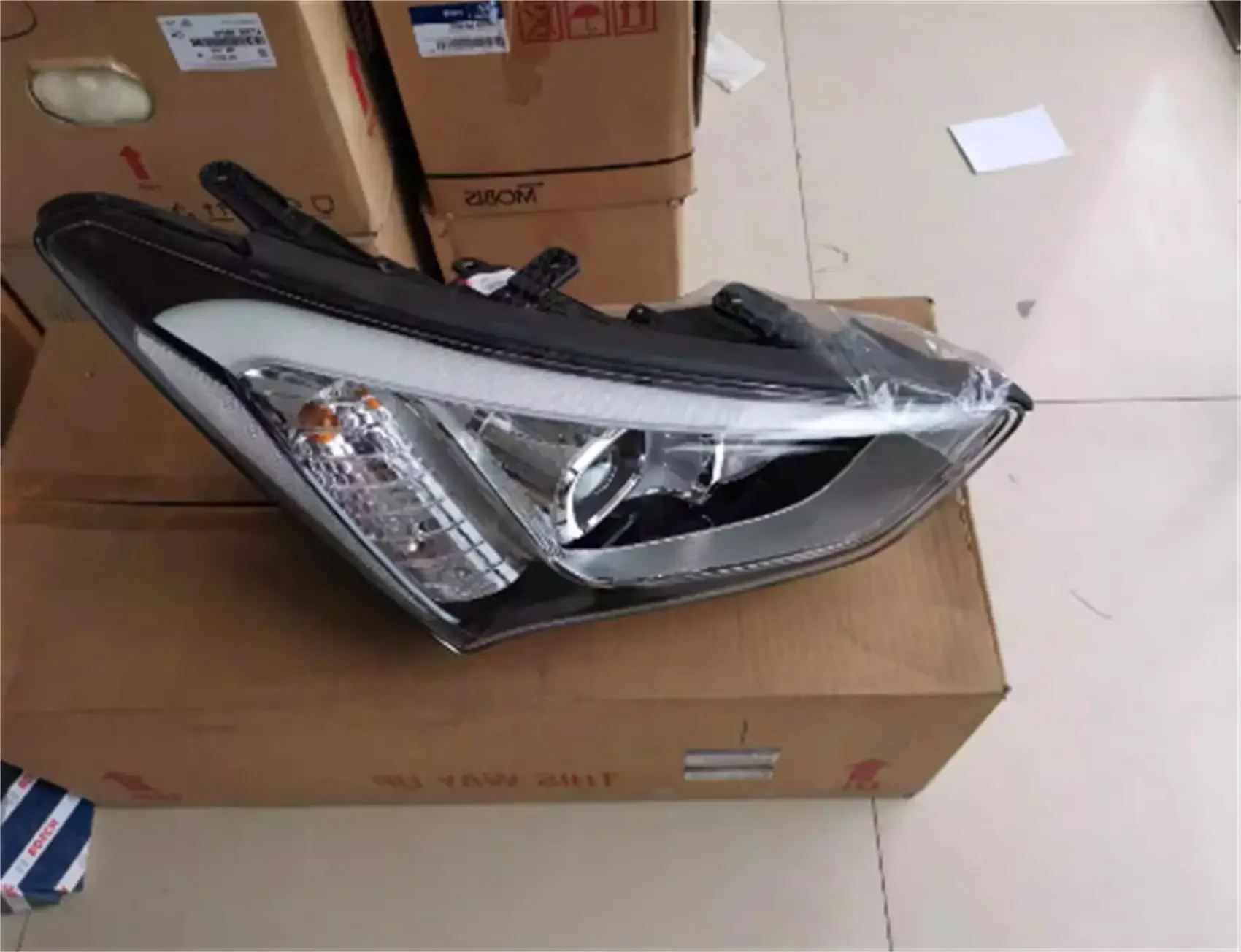 Front LED Headlamp Headlight for Hyundai Grand Santa Fe DRL Daytime Running Light Turn signal