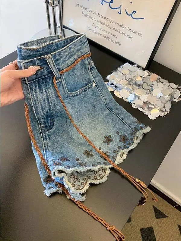 

plus Size Retro Embroidered Fringe Denim Shorts Women's High Waist Slim A-Line Wide Leg Hot Pants Summer Casual Straight Leg
