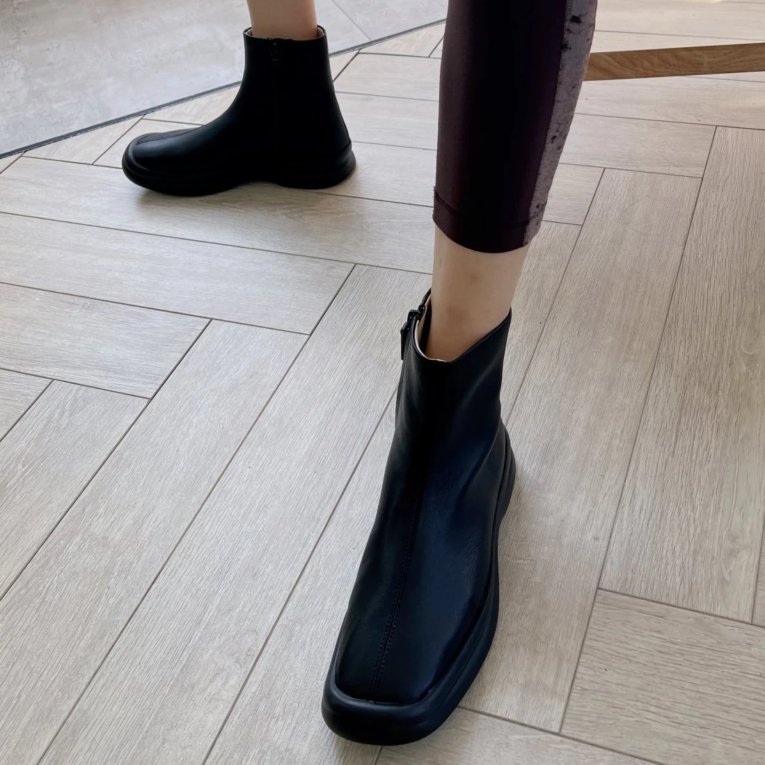 2022 Autumn Women Boots Imported Calfskin Square Toe Platform Chelsea Boots