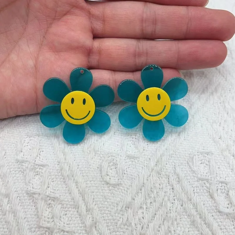 10pcs Cartoon Colorful Smile Face Flower Charms Acrylic Embellishment Pendant For Hairpin Scrapbooking diy Jewelry Accessorie