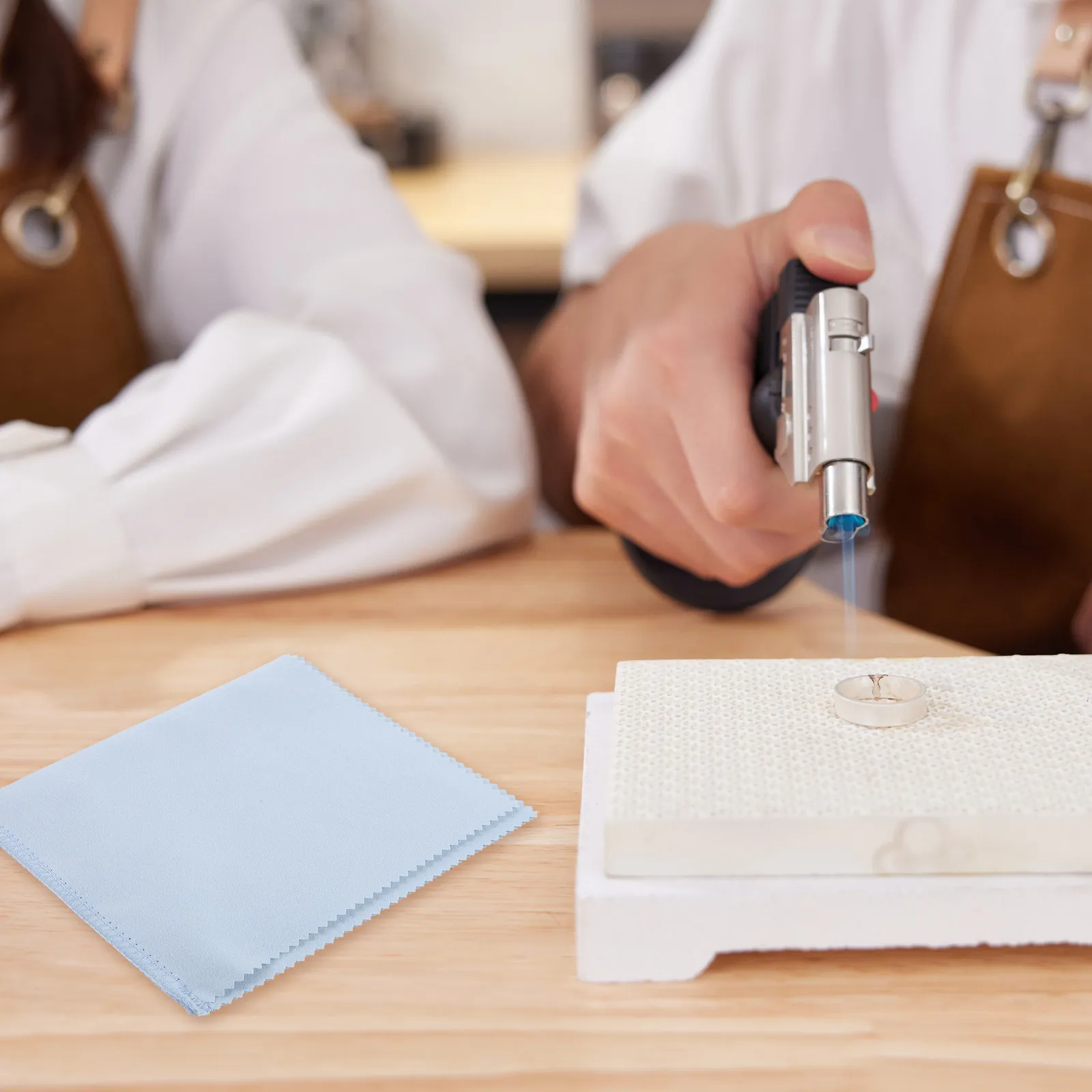 

Салфетка для полировки ювелирных изделий, двухслойная, для удаления пятен с серебряных изделий и мебели, прочная, универсальная, для чистки латуни