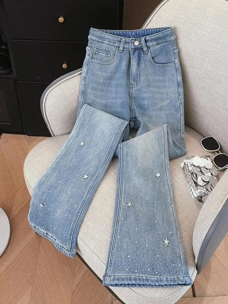 

Светло-голубые расклешенные джинсы со стразами, женские повседневные джинсовые брюки с высокой талией и застежкой-молнией, утягивающие брюки
