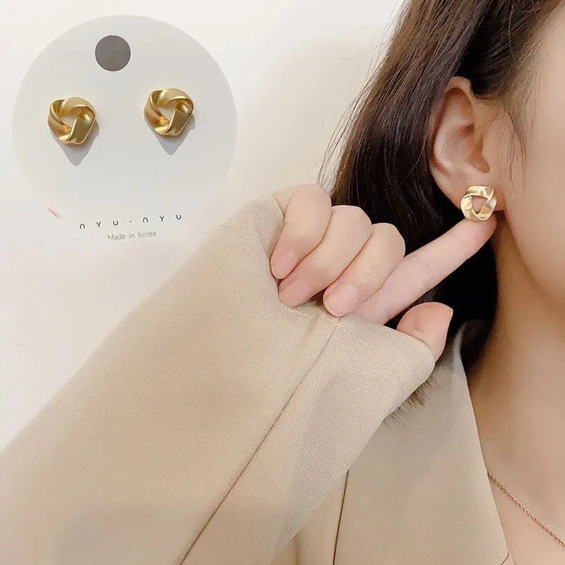 1Pair Korean Fashion Advanced Sense Irregular Earrings For Women Girls Simplicity Metal Earings Jewelry Trend Stud Earrings