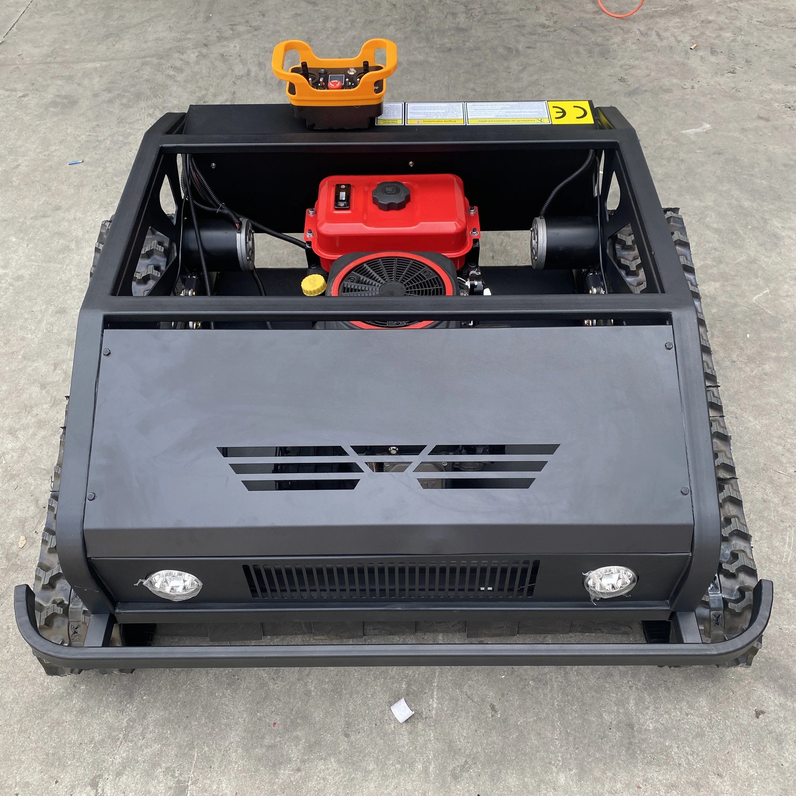 Customized remote-controlled lawn mower track type 80-100cm cutting width farm pasture orchard weed cleaning