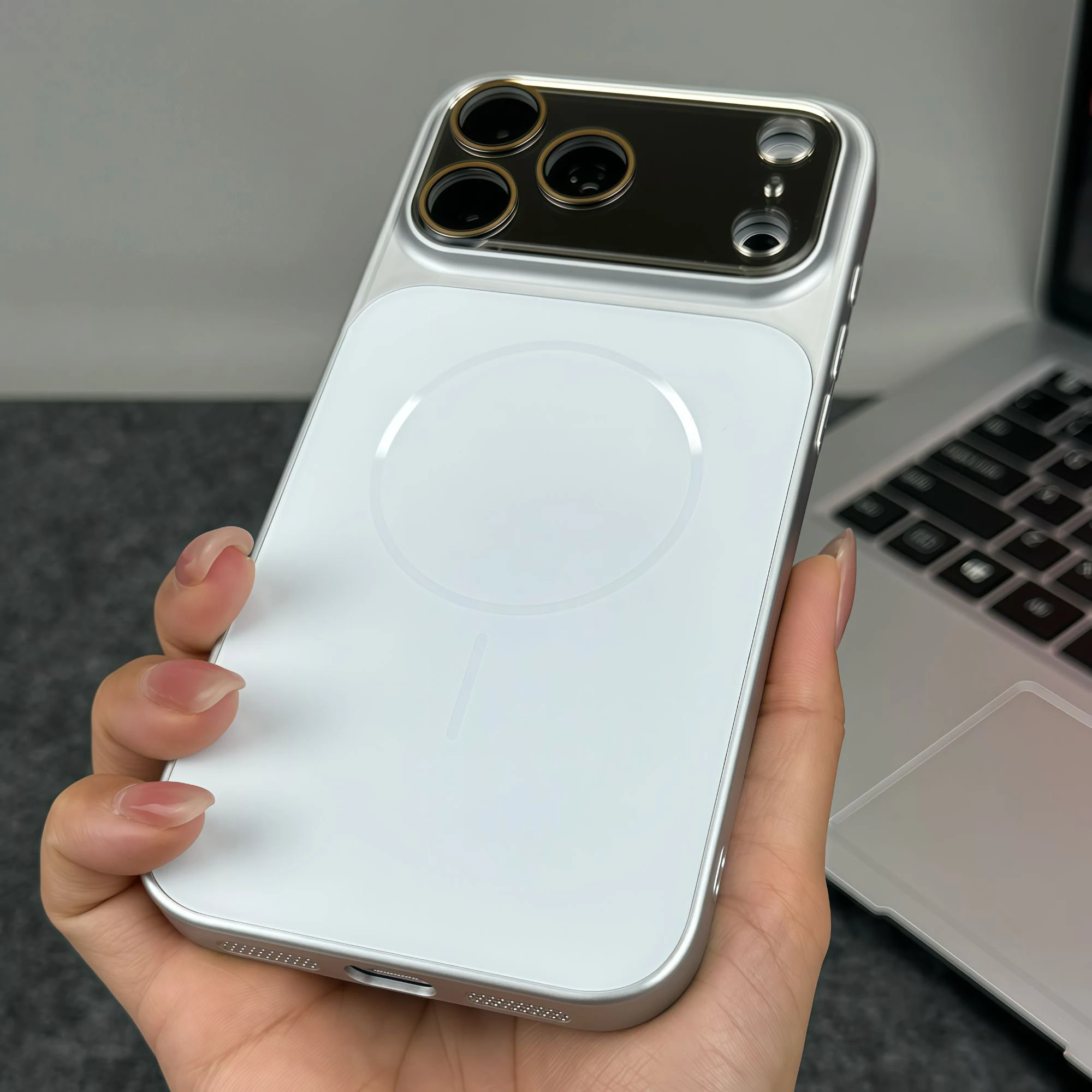 Precise buttons phone case