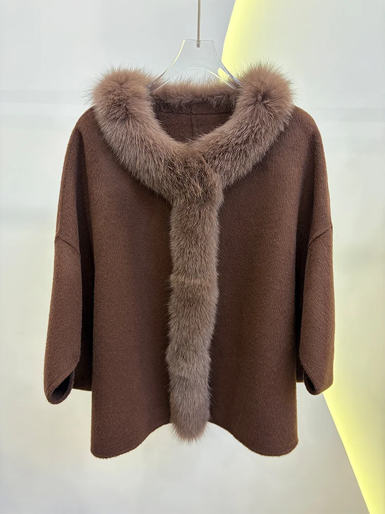 2026 New Women Wool Blend Cape Poncho Real Fox Fur Collar Short Sleeveless Winter Warm Cloak Outerwear