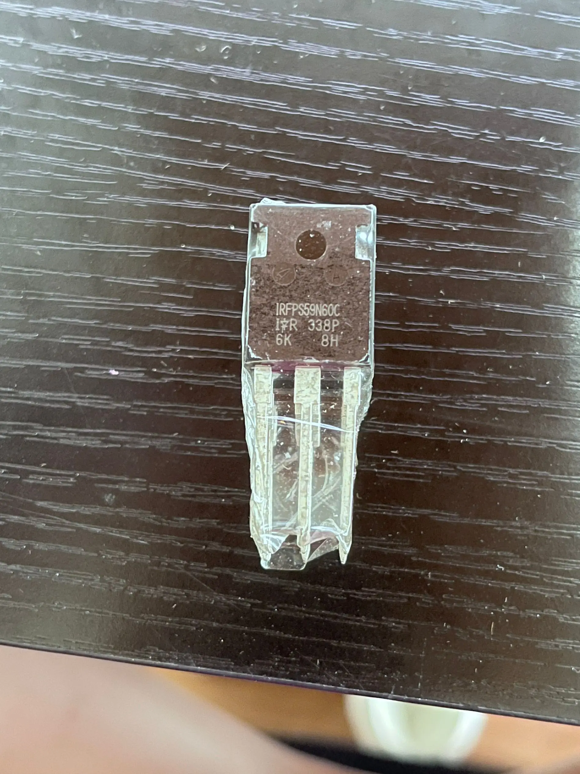 

5 шт./лот на складе IRFPS59N60C TO-247 600 В 59 А новый