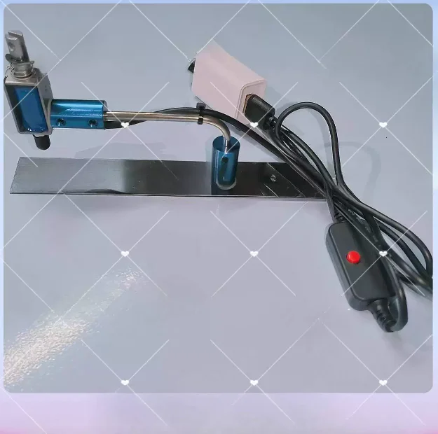 Auto Clicker Keyboard Mechanical 1-30s Adjustable Game Assist USB Physical Device