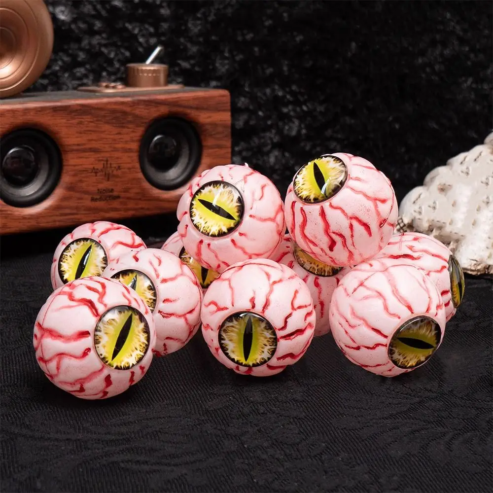 

10pcs Eyeballs Toys 5cm Halloween Eyeballs Simulation Plastic Scary Eyeballs Realistic Red Bloodline Eye Haunted House