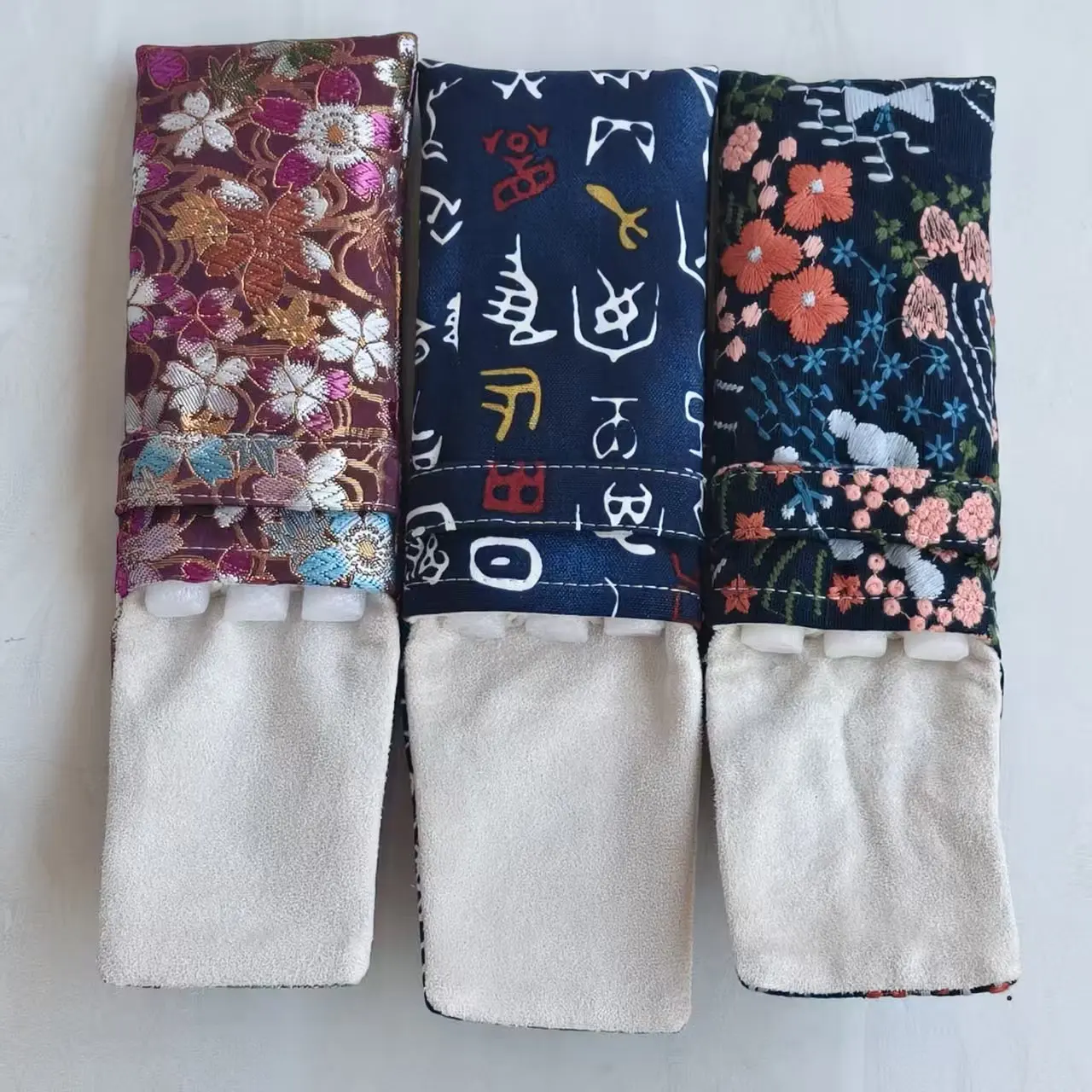 chinese-style-pen-bag-3-pen-set-portable-pen-bag-simple-pen-bag-protective-bag-portable-storage-flannel