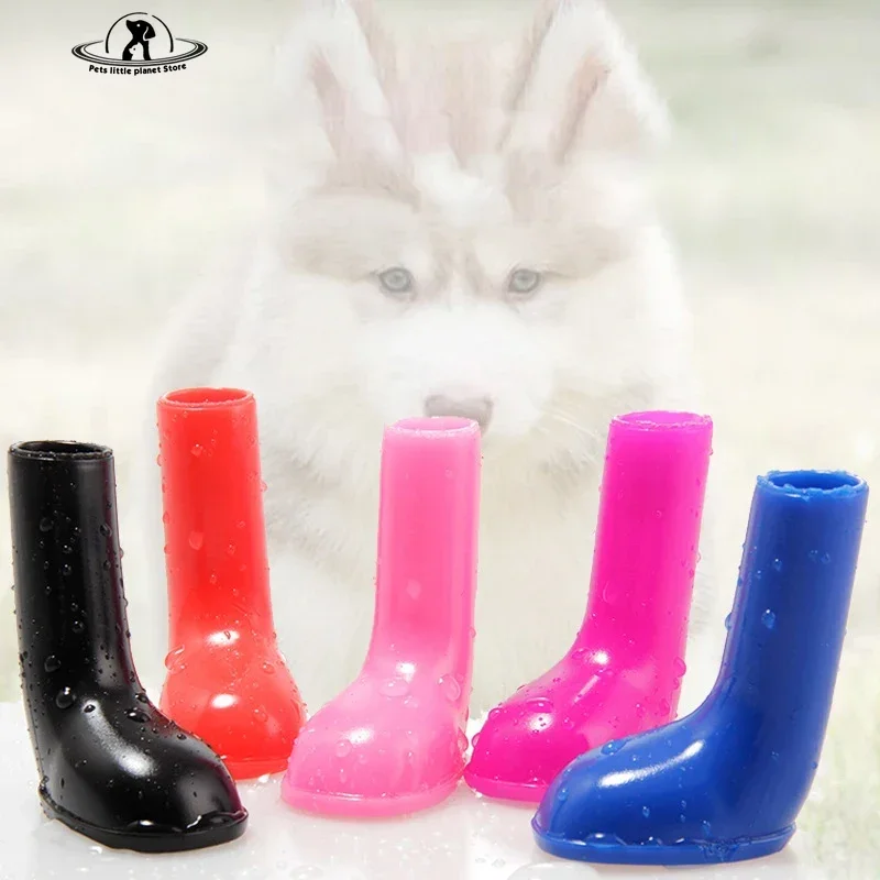 Pet Dog Cats Rain Pet Boots Rubber Portable Anti Slip Waterproof Pet Dog Cat Rain Pet supplies Size S/M/L