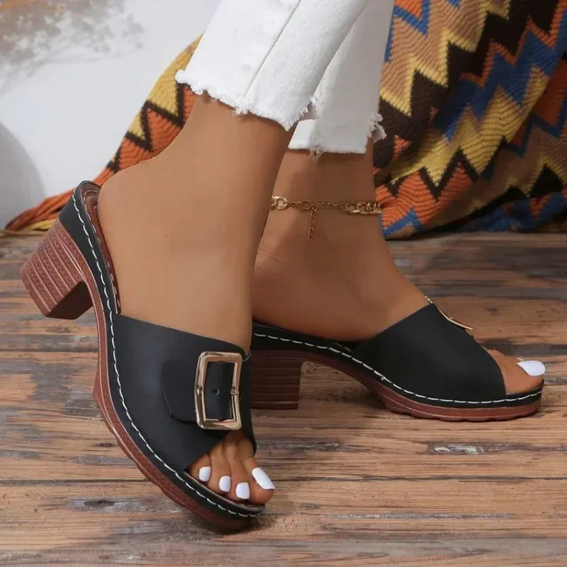 Women Metal Buckle Platform Heel Slippers Summer New Female Beach Sandals  Fashion Woman Casual Open Toe Slides