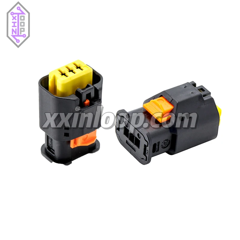 

1-1801178‐4 3-позиционный герметичный корпус автомобильной розетки «провод-провод» 3-контактный разъем с шагом 3,33 мм PBT‐GF IP69K