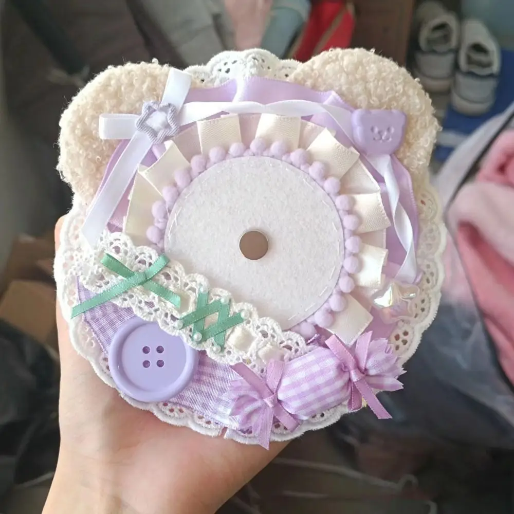 Fashion DIY Cute Badge Holder Luxury Cartoon Bear Anime Pins Display Base Lacework Kawaii Badge Decoration Tray Fans Chasing