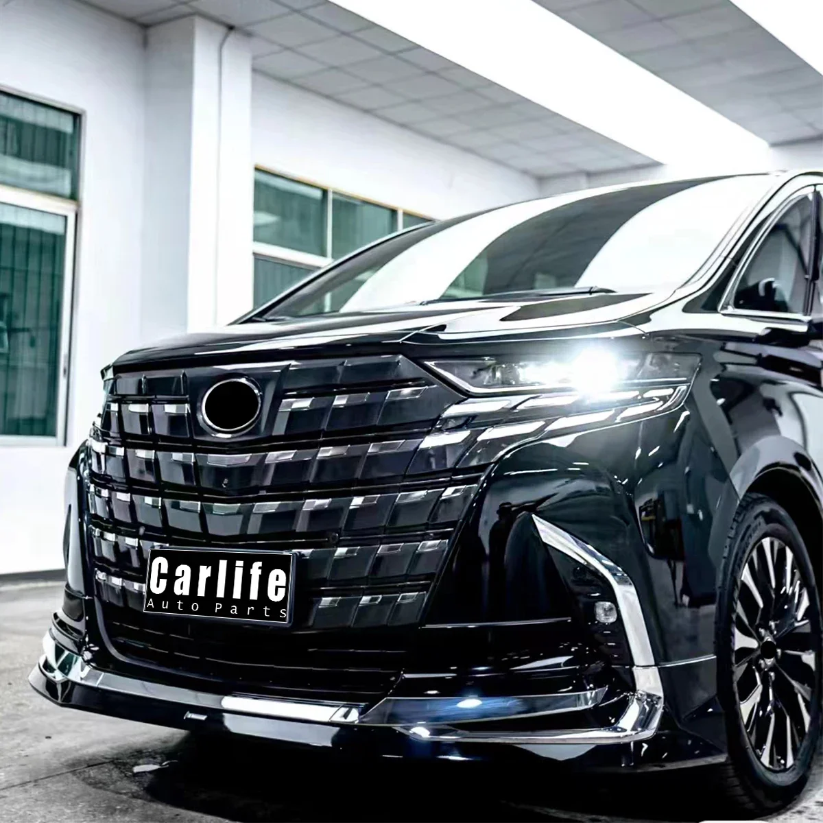 Car Conversion facelift Bodykit for Toyota Alphard 40 SERIES 2024 Upgrade To modellista with side skirt.