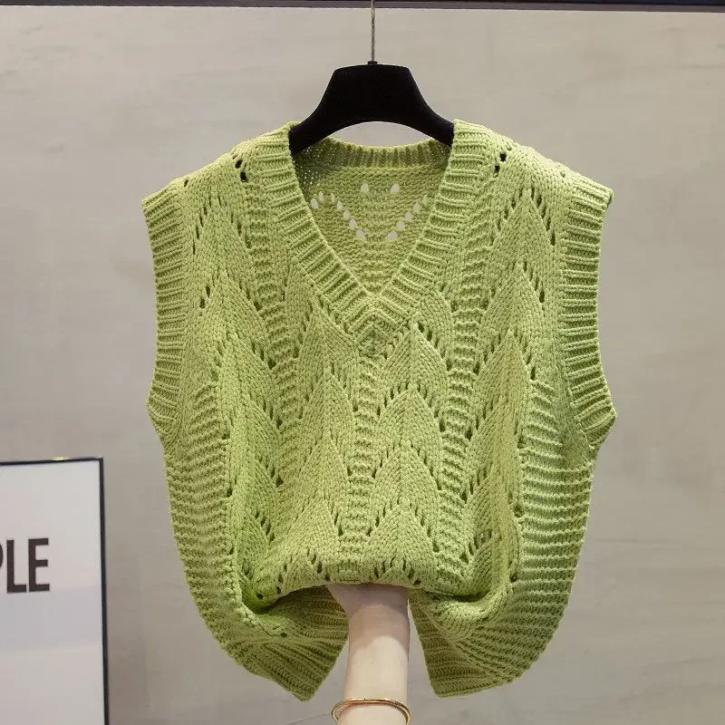 V-neck Openwork Knitted Vest Women's 2023 Spring Autumn/winter New Loose Outer Wear Horse Clip Layered Sweater