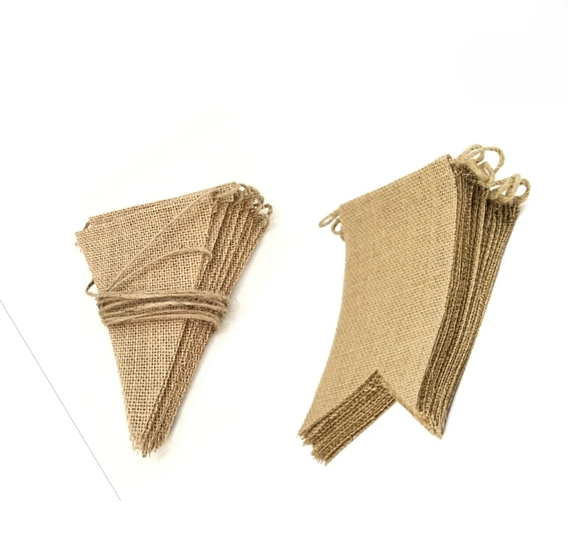 

Burlap Triangle Banner DIY Decoration for Holidays, Wedding, Camping, Party, New Year Decorations, Merry Christmas Banner, Indoo