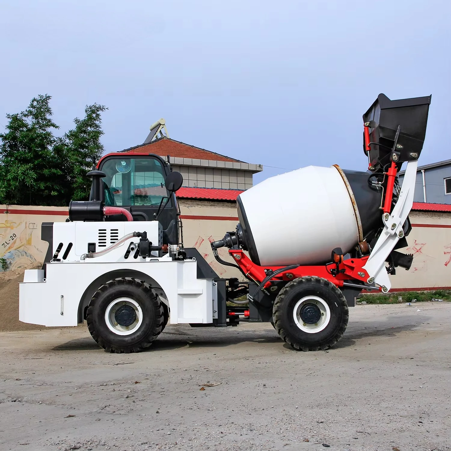 Auto Mini Cself Falling Concrete Mixer Truck Free Shipping 1.5m3 Engine New Product 2020 25 55 Provided Engineering Machinery /
