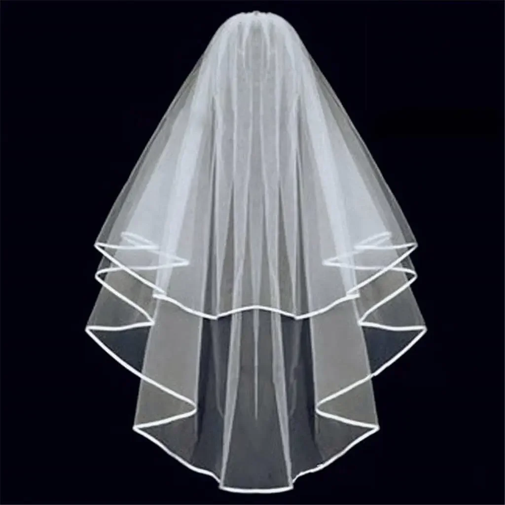 Bride's White Ivory Bridal Veil, Short Two-Layer Wedding Veil with Comb, Accessories