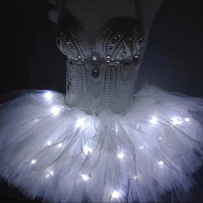 White Bead tassel Bodysuit Skirt Female Bar Party Celebration Performance Costume Nightclub DJ Singer Stage Dance Dress tutu Set