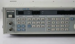 Second-hand products JUNG JIN SG-1501B FM AM/FM stereo signal generator, radio  source.