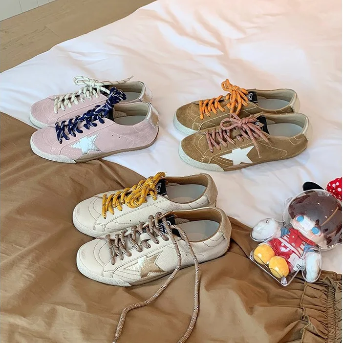 

Soft Breathable Vintage Matching Straps Casual Skate Shoes Women's Training Shoes Star-Printed Distressed-Look Sneakers