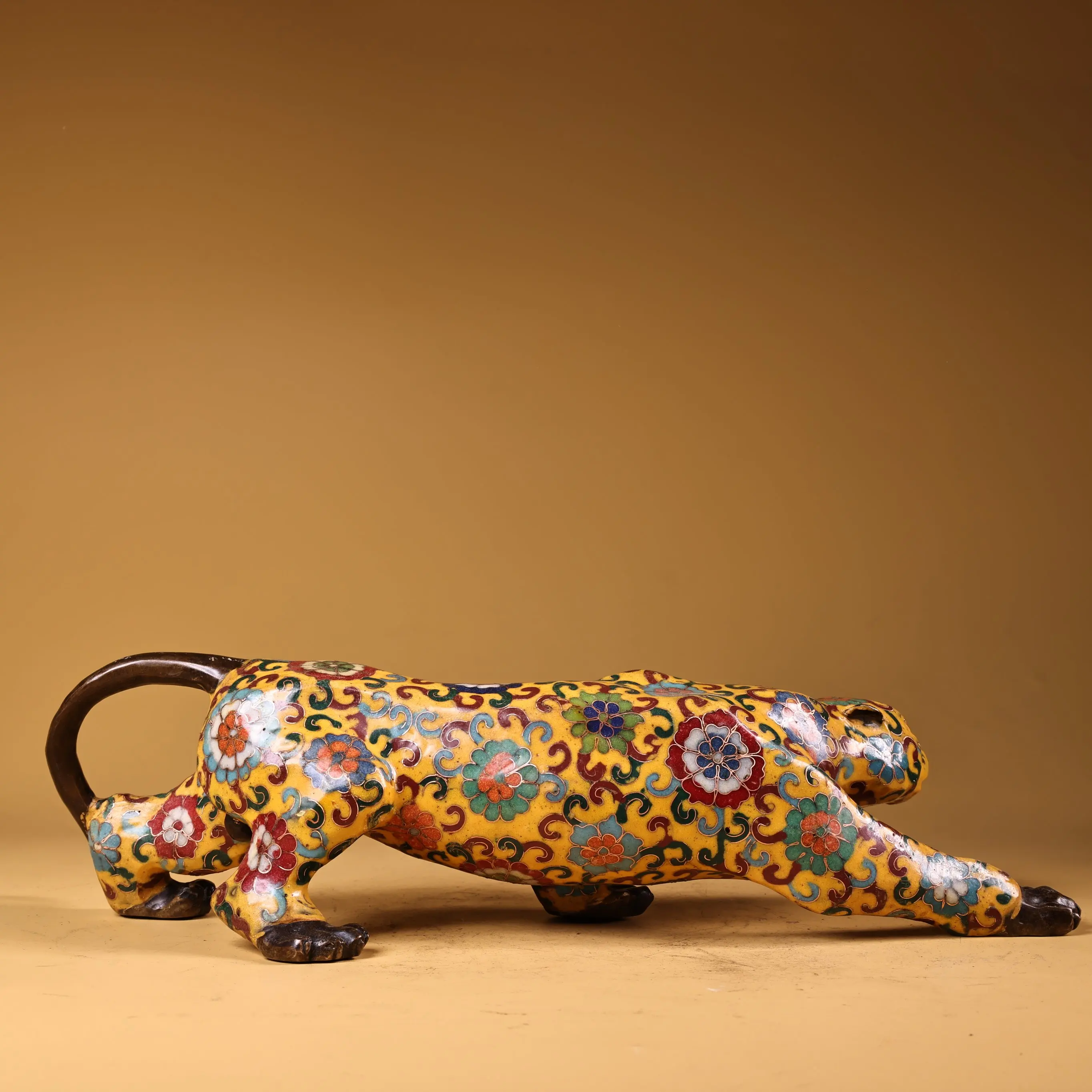 14 "مجموعة معبد التبت البرونزية القديمة مصوغة بطريقة المينا زهر البرقوق ليوبارد تمثال الحيوانات جمع الثروة الحلي تاون هاوس